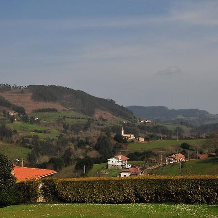 Miravalles Casa Rural Llugaron I מראה חיצוני תמונה